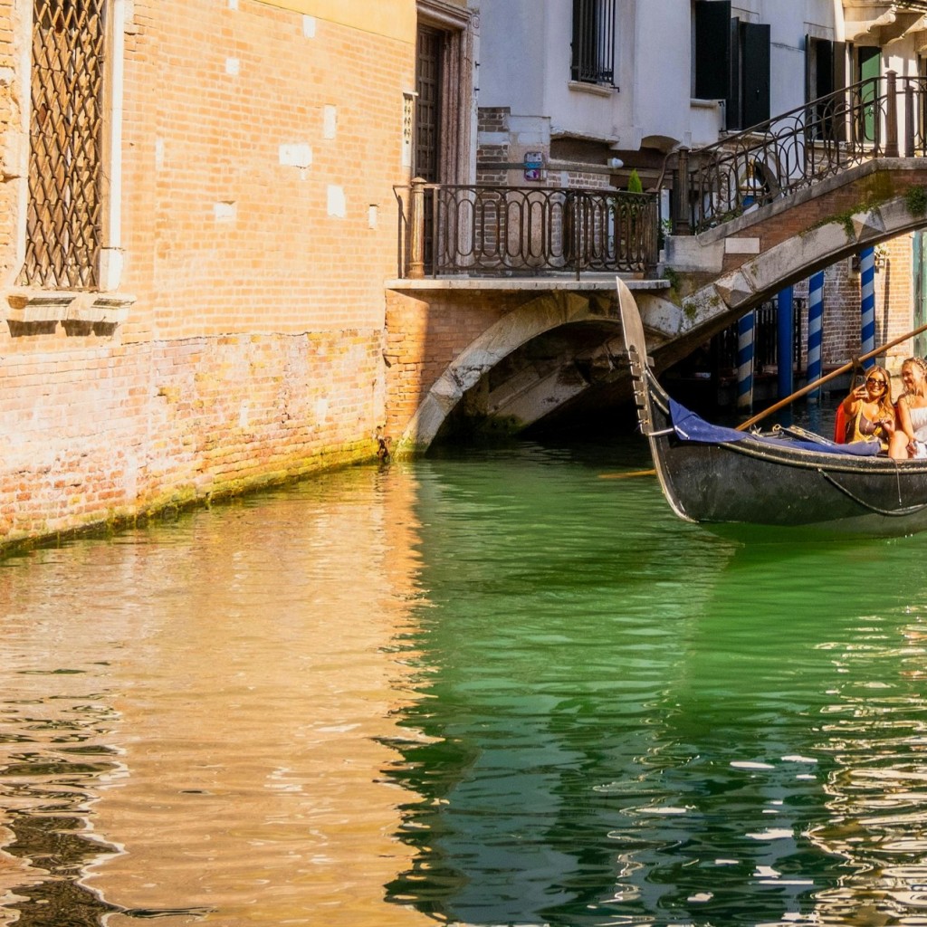 Venezia: Giro in gondola condiviso