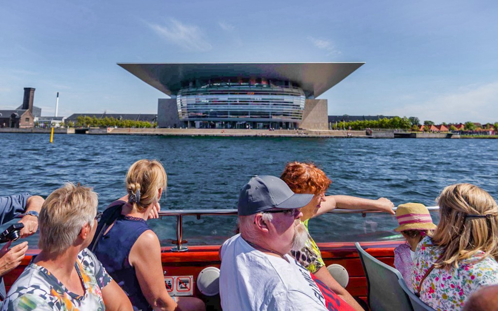 1-Hour Canal Cruise in Copenhagen (Departure from Nyhavn with Audio Guide) (MegaPass) - 1
