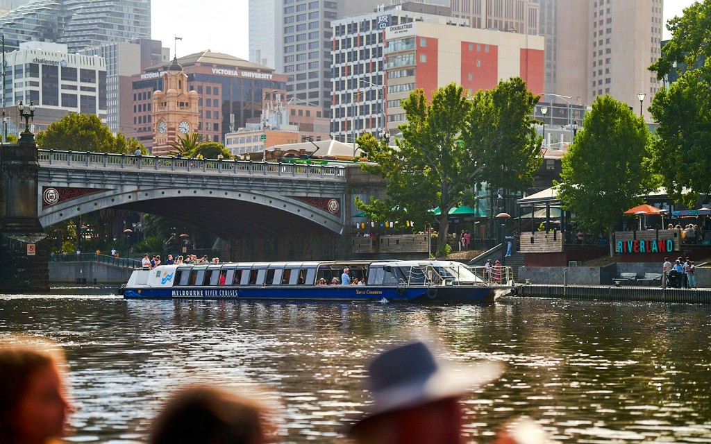 1-stündige Yarra River Sightseeing-Bootsfahrt (1-Hour Yarra River Ports & Docklands Cruise) - 1