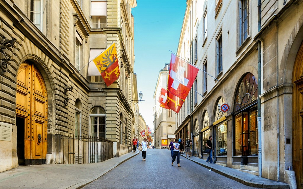 Geführte Tour durch Genf für 2 Stunden und 15 Minuten (GENEVA: Geneva City Tour) - 1