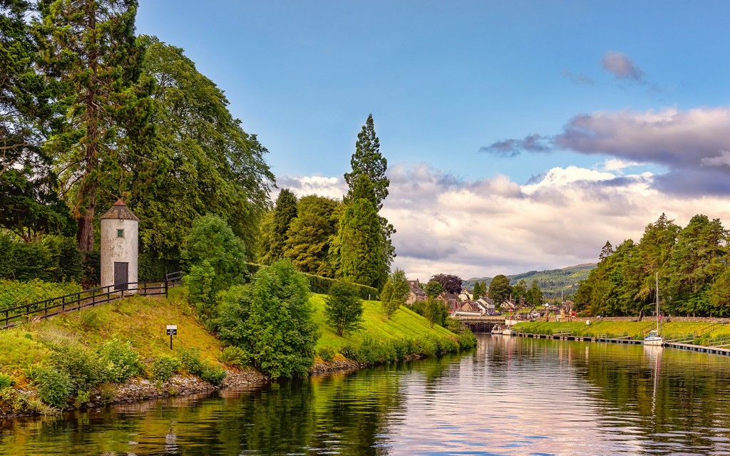 Cruzeiro panorâmico de 50 minutos pelo Loch Ness (Boarding from Fort Augustus) - 2
