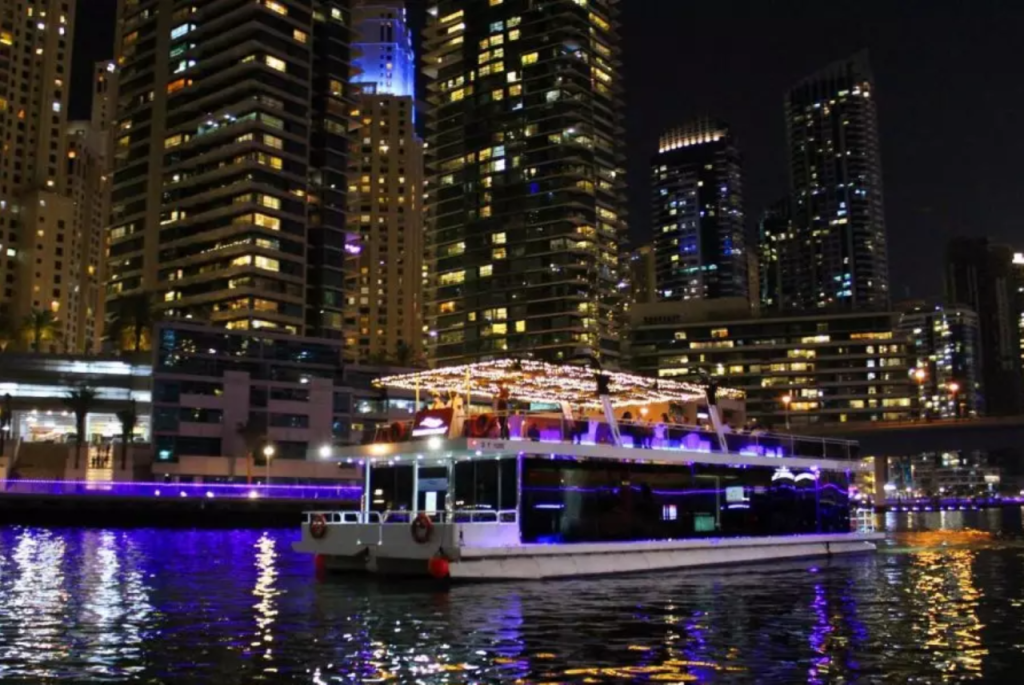 Ain Dubai Houseboat Tour - 1