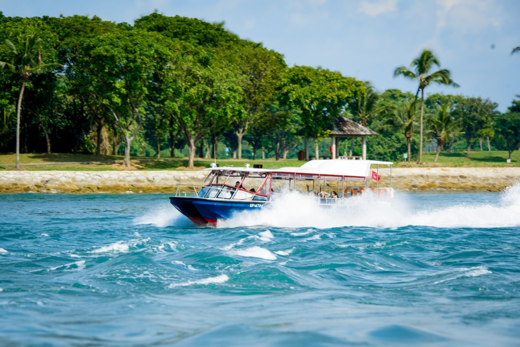 Albatross Hop-On Hop-Off Speedboat Pass (Albatross Hop-On Hop-Off Speedboat Pass - 1 Day (Open Dated)) - 1
