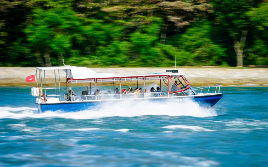 Albatross Hop-On Hop-Off Speedboat Pass (Albatross Hop-On Hop-Off Speedboat Pass - 1 Day (Open Dated) + SGD 25 Tall Ship Cafe F&B Voucher) - 2