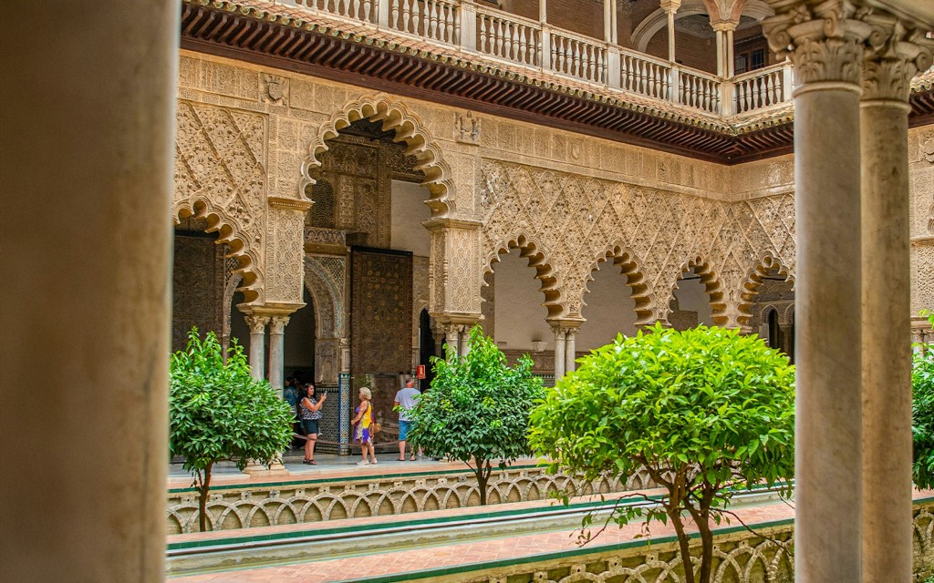 Alcázar von Sevilla: geführte Tour mit Schnelleinlass (Small Group English Guided Tour) - 1
