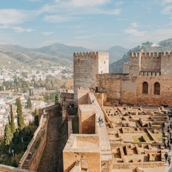 Alhambra & Nasrid Palaces: Entry Ticket + Audio Guide + City Pass - 3