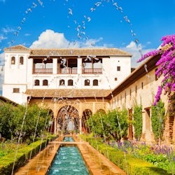 Alhambra & Nasrid Palaces: Guided Tour + Transport from Málaga - 2