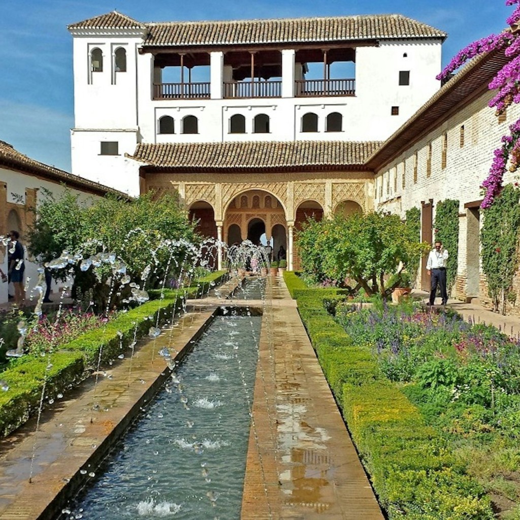 Alhambra & Nasrid Palaces: Skip The Line Ticket + Transport from Seville - 1