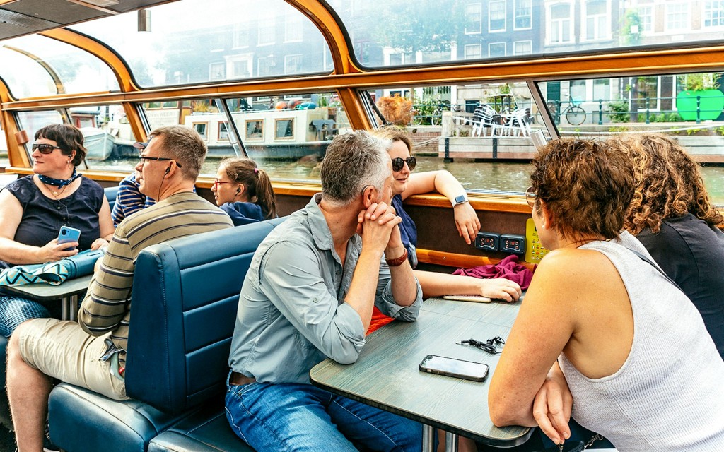 Amsterdam : 1 heure de croisière touristique sur les canaux à bord d'un bateau fermé et chauffé (60-Min Cruise from Centraal Station) - 3