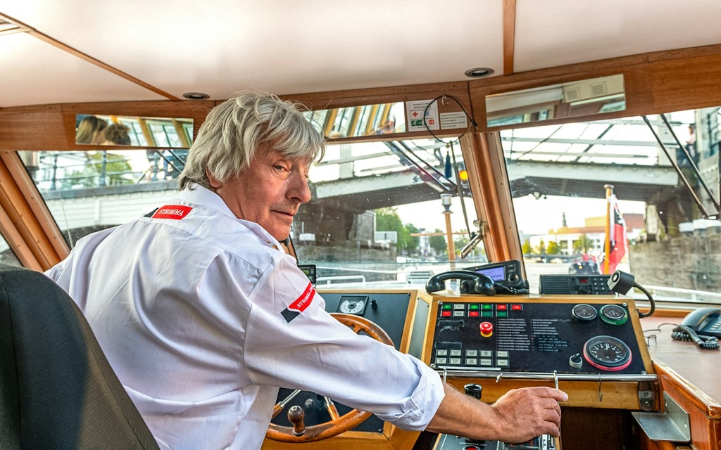 Amsterdam : 1 heure de croisière touristique sur les canaux à bord d'un bateau fermé et chauffé (75-Min Cruise from Rijksmuseum) - 1