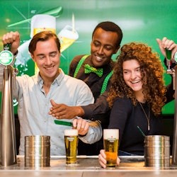 Amsterdam : Croisière touristique d'une heure + entrée au Heineken Experience - 1