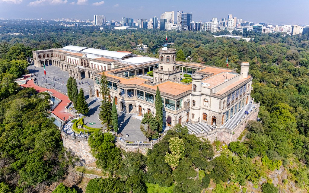Nationalmuseum für Anthropologie + Schloss Chapultepec Geführte Tour (Shared Guided Tour) - 2