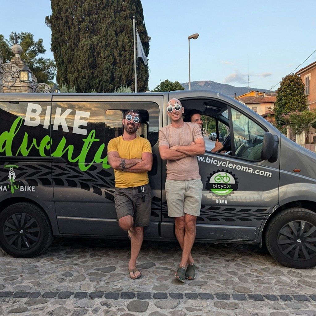 Appia Antica i Catacumbes de Roma: Visita guiada en bicicleta elèctrica amb trasllat privat - 2