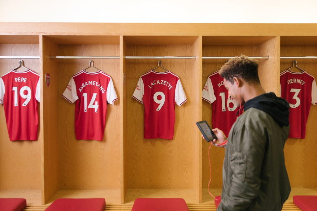 Arsenal FC: Emirates Stadium Self-Guided Tour - 3