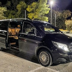 Atenes: Transport privat des de/cap a l'aeroport - 1