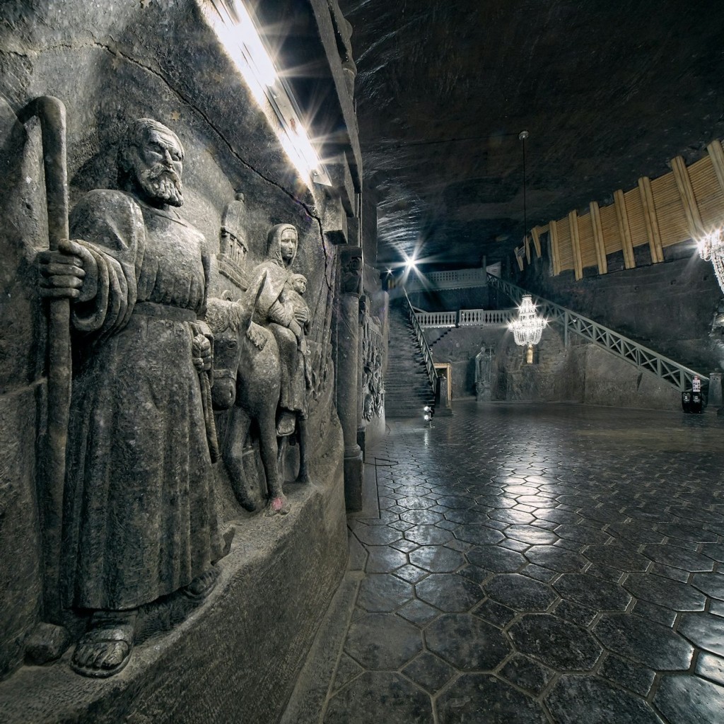 Auschwitz-Birkenau e Miniera di sale di Wieliczka: Tour guidato + Trasporto - 2