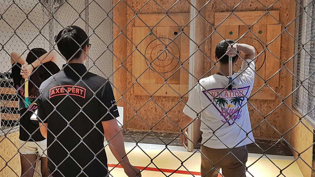 Axe Factor Sentosa: Axe Throwing Experience (Axe Factor Sentosa: Axe Throwing Experience - One Hour (Fixed Dated)) - 1