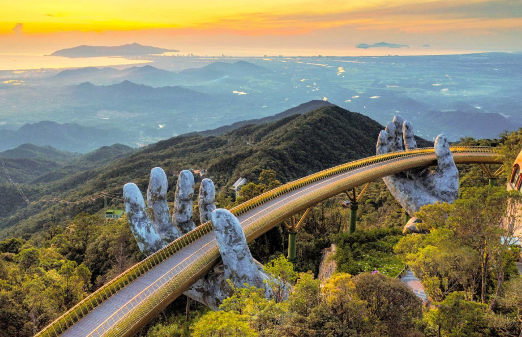 Ba Na Hills and Golden Bridge Full-Day Tour from Da Nang (PREMIER TOUR: Ba Na Hills and Golden Bridge Full-Day Tour from Da Nang) - 1