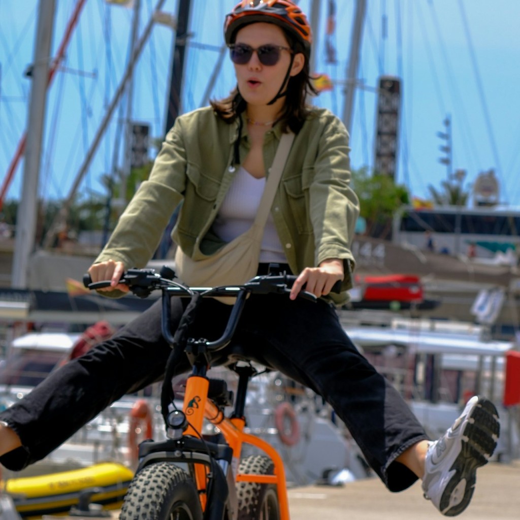 바르셀로나의 명소를 둘러보는 자전거/전동 자전거 투어 - Bike - 1