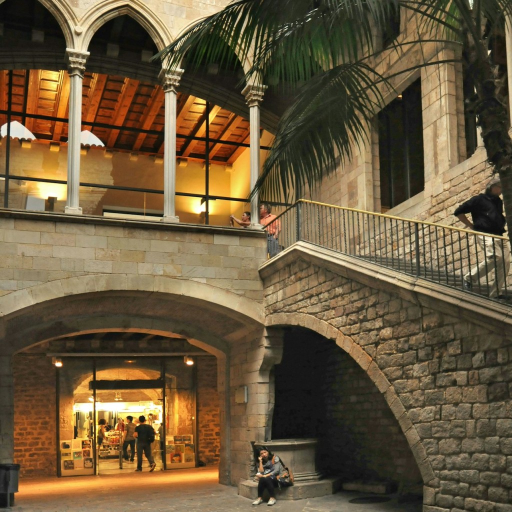 Barcelona: Muzeum Picassa Bilet bez kolejki + wycieczka po mieście - 2