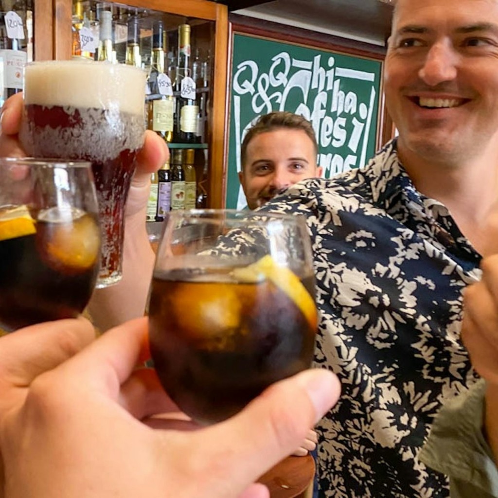 Barcelona: prywatna wycieczka degustacyjna tapas po francusku - 2