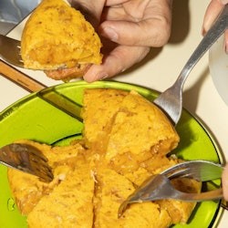 Barcelona: Piesza wycieczka z przewodnikiem w małej grupie + tapas i napoje - 1