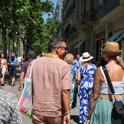 Barcelona: Piesza wycieczka z przewodnikiem w małej grupie + tapas i napoje - 2