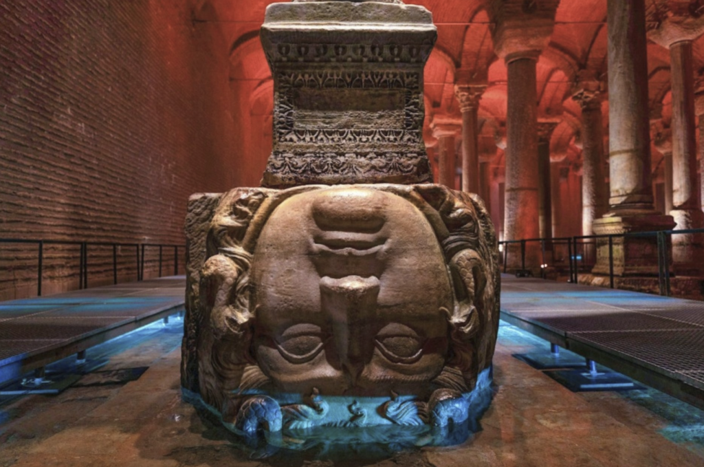 Basilica Cistern, Hagia Sophia & Topkapi Palace Tickets + Audio Guides - 3