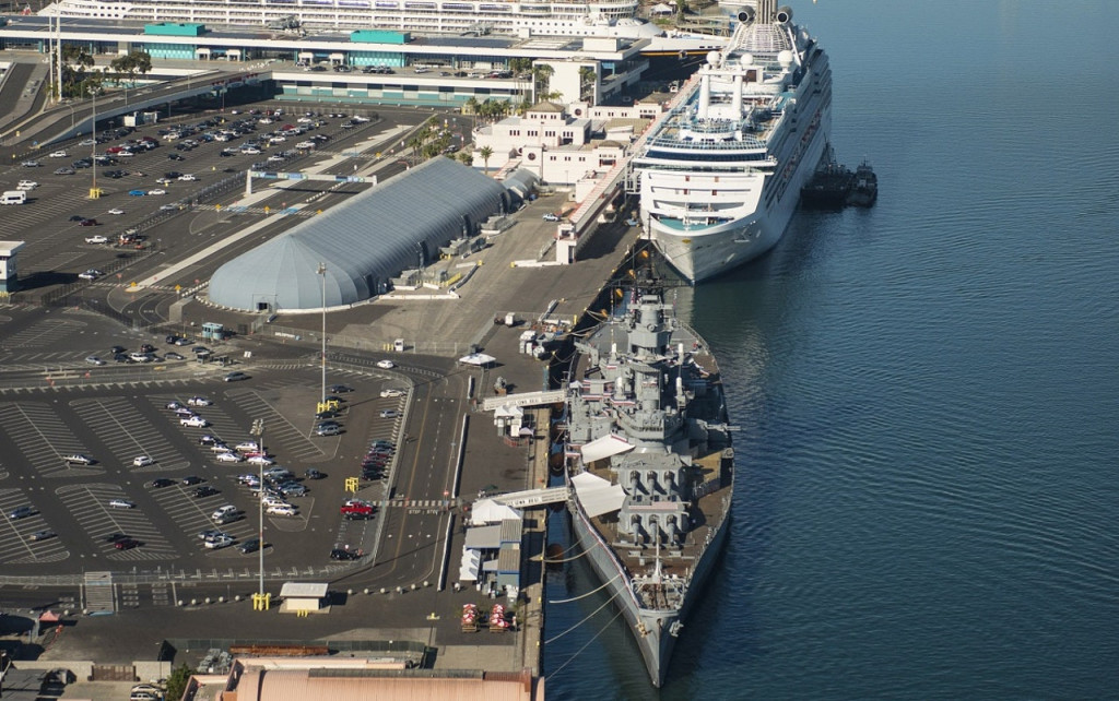 Battleship Iowa Museum (Battleship Iowa Museum: General Access Pass) - 1