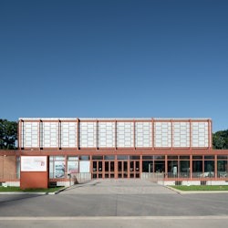 Belvedere 21: Museum of Contemporary Art - 1
