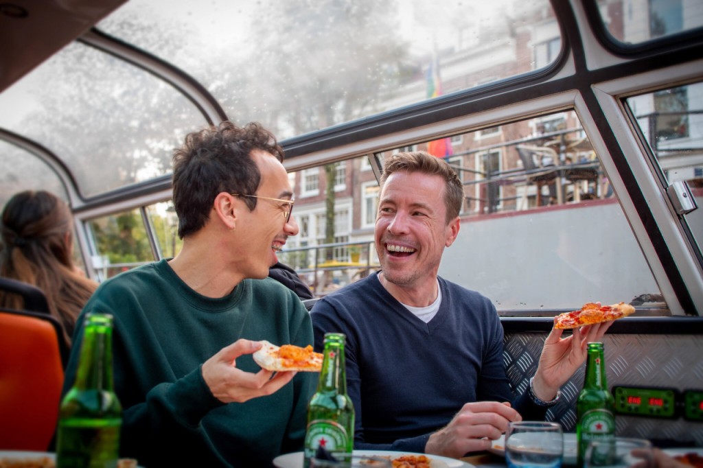 Amsterdam Canal Cruise Ticket with New York Pizza and Drinks (Amsterdam Canal Cruise with New York Pizza and Drinks - Pizza Margherita) - 3