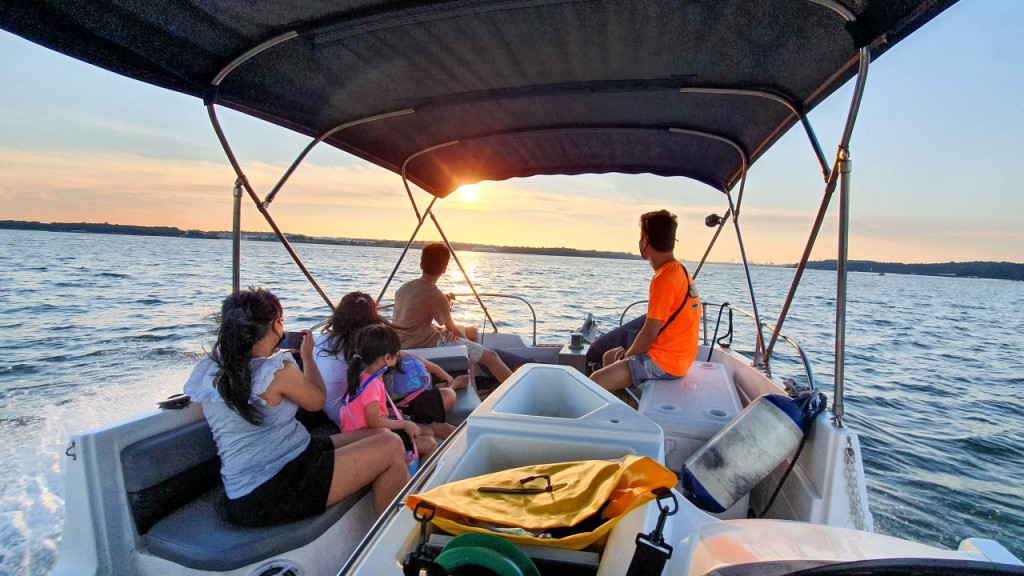 Kelong and Pulau Ubin Boat Tour (Kelong and Pulau Ubin Boat Tour - Morning Tour (8:30 AM Departure)) - 1