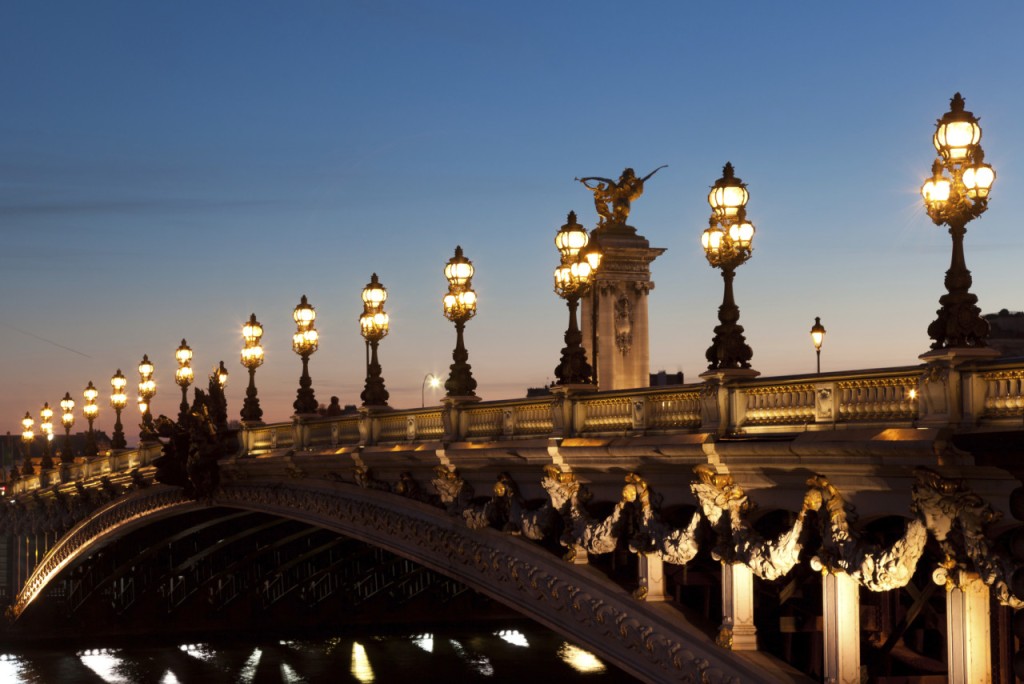 Paris Illuminations Night Bus Tour and Eiffel Tower Reserved Access (Paris Illuminations Night Bus Tour + Eiffel Tower 2nd Floor Access via Lift) - 3