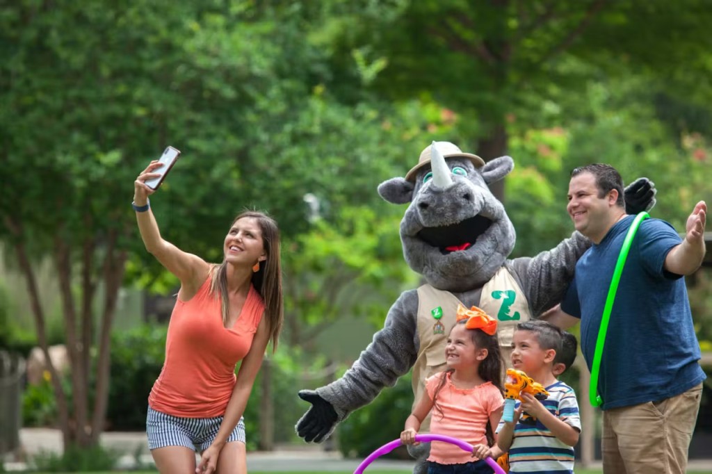 San Antonio Zoo Ticket (Admission) - 3
