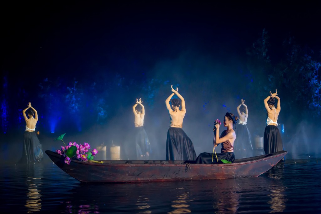 The Quintessence of Tonkin Show in Hanoi (Silver Seating (7:30 PM) + Round Trip Transfers from Imperial Citatel (pick-up 4:00 PM to 4:15 PM)) - 2
