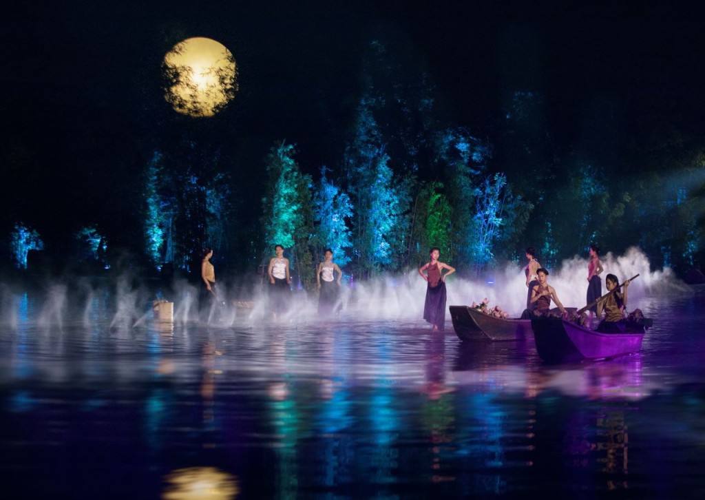The Quintessence of Tonkin Show in Hanoi (Silver Seating (7:30 PM) + Round Trip Transfers from Imperial Citatel (pick-up 4:00 PM to 4:15 PM)) - 3