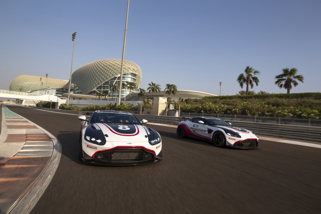 Yas Marina Circuit Aston Martin GT4 Driving Experience (Aston Martin GT4 Driving Experience) - 3