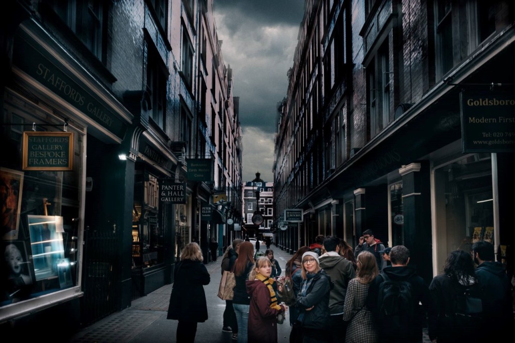 Magical Harry Potter Walking Tour in London (Magical Harry Potter - Walking Tour with London Underground Trip (English)) - 2