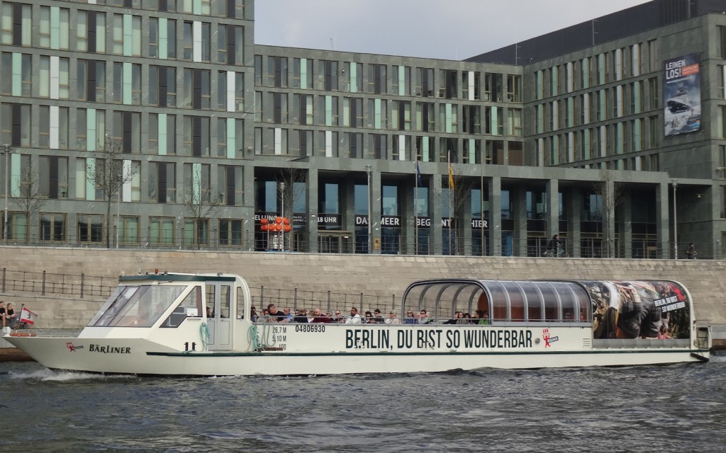 Berlin: 1 Hour Sightseeing Cruise on the River Spree (Departing from Hackescher Markt) - 2