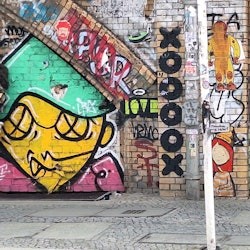 Berlin : Street Art & Hidden Spots Bike Tour (visite guidée à vélo) - 3