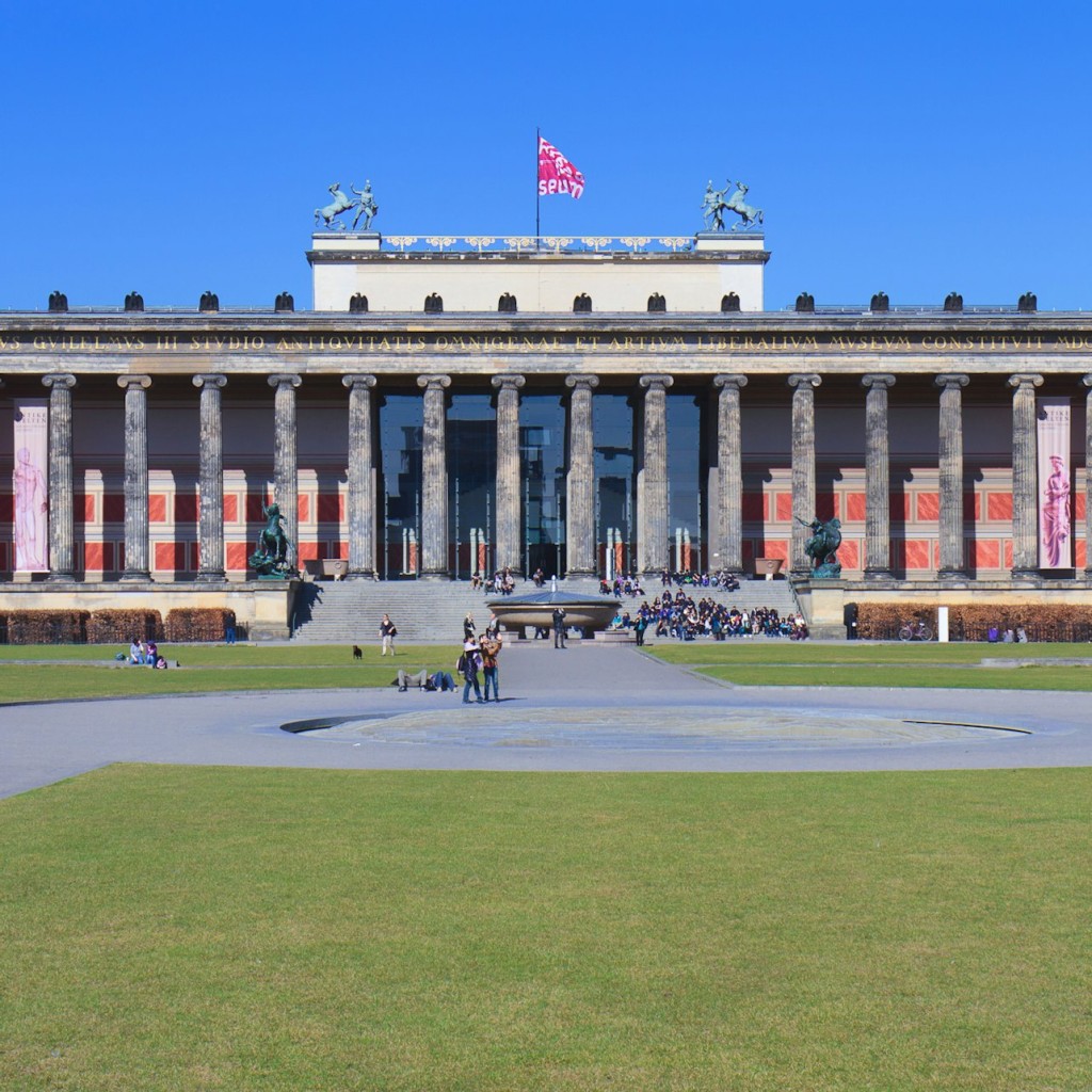Berlin : Entrées de l'île aux musées + Pergamon - Le Panorama - 2