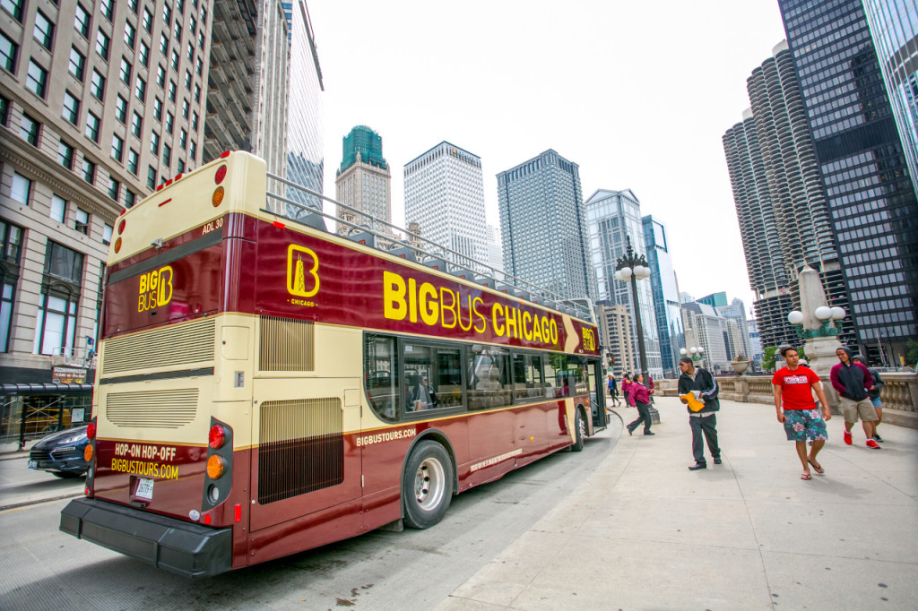 Big Bus Chicago Hop-on Hop-off Bus Tour (Essential Ticket (48 Hours)) - 3