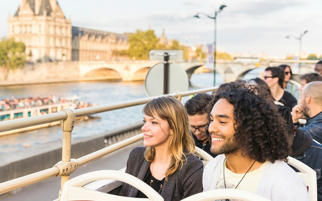 Big Bus: Paris Hop-on Hop-off Bus Tour with Optional Seine River Cruise (Discover: 24-Hour Pass) - 1
