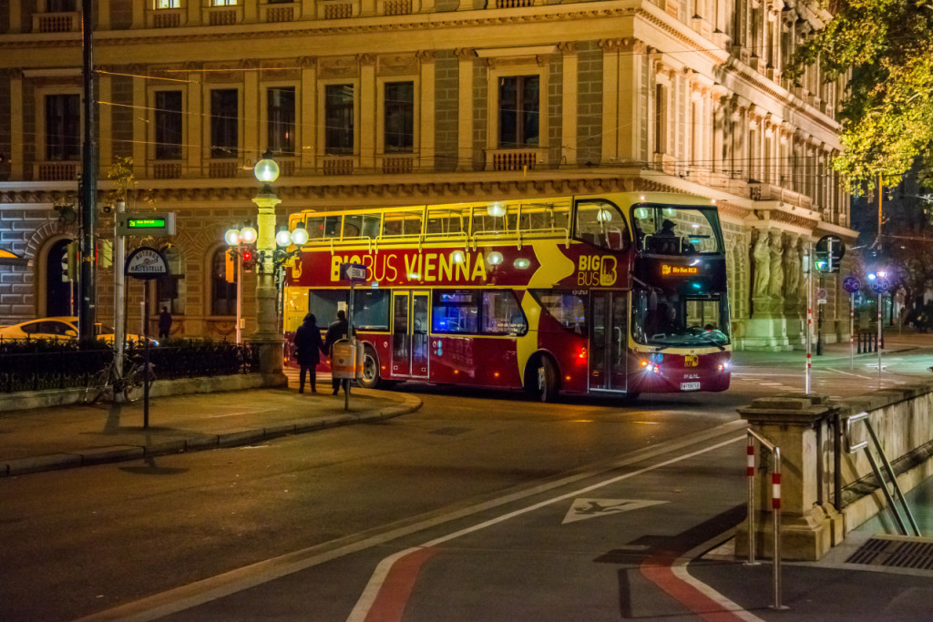 Big Bus Vienna Hop-on Hop-off Bus Tour (Discover Ticket (24 Hours)) - 3