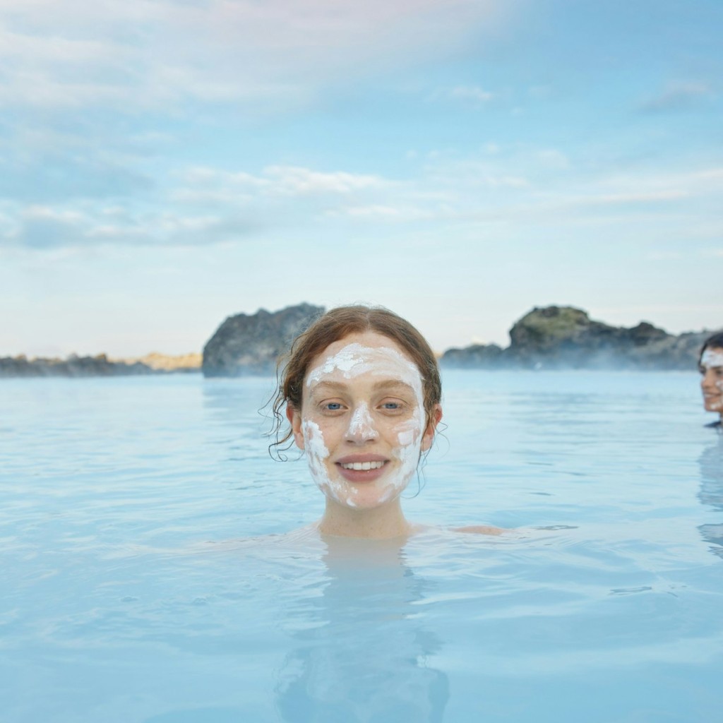 Blue Lagoon: Premium Admission with Drink, Mud Mask, Towel & Bathrobe - 3