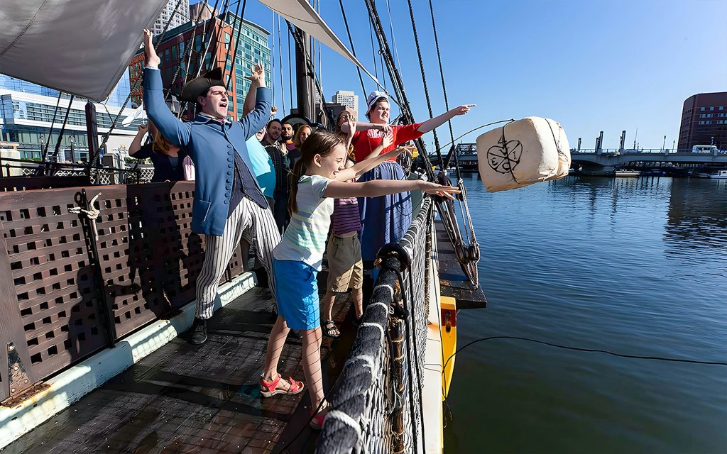 Statki i bilety do muzeum Boston Tea Party (General Admission) - 3