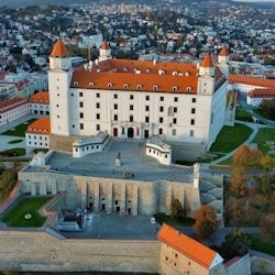 Bratislava: Guided Walking Tour + Castle Entry - 1