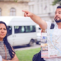 Budapest: Castle District Guided Tour + Sightseeing Bus Tour - 1
