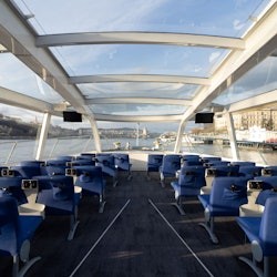 Budapest: Danube River Daytime Sightseeing Cruise + Audio Guide + Drinks - 2