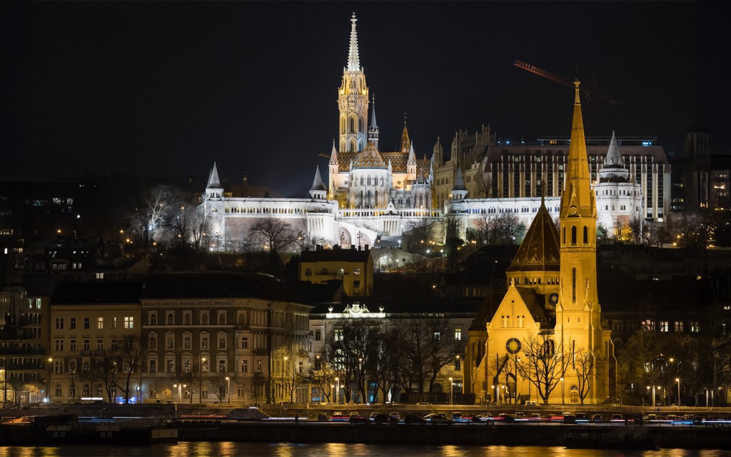 Budapest Danube River Evening Cruise with Live Music (Sightseeing Cruise on the Danube) - 3
